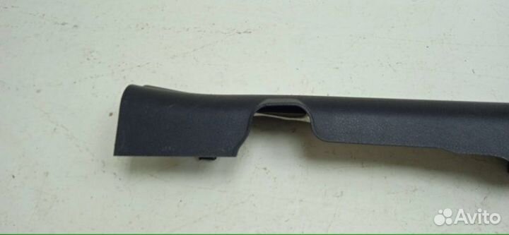 Накладка на порог передняя левая Kia Ceed JD G4FG