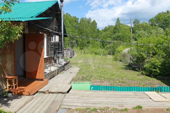 Дом 50,5 м² на участке 11,43 га