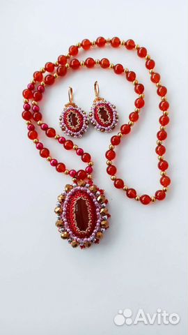 Комплект с сердоликом