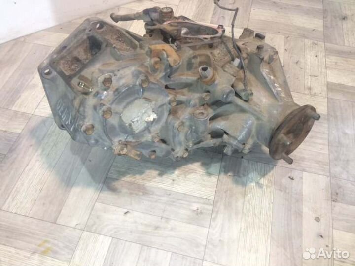 Раздатка коробка раздаточная Toyota Land Cruiser