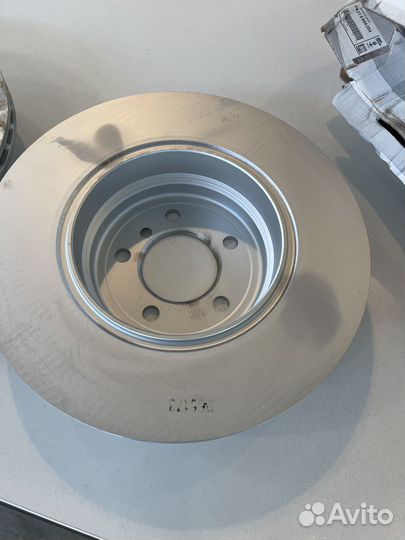 Тормозной диск BMW 7' E65/66 вентилируемый зд (345