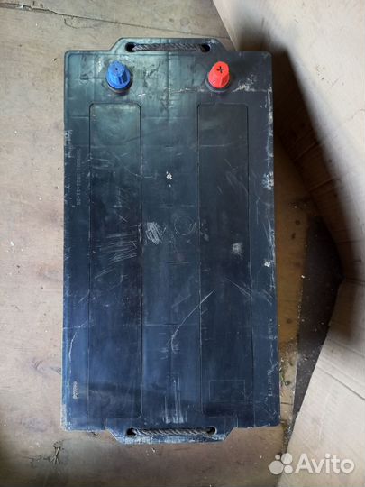 Аккумулятор 230Ач