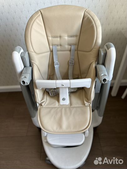 Стульчик-качель для кормления Tatamia Peg Perego