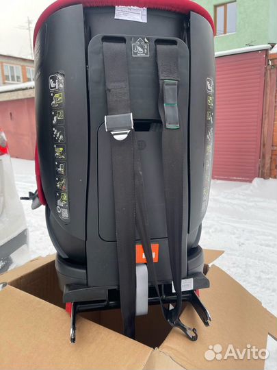 Автокресло britax romer trifix2 i size