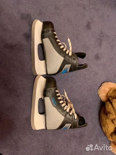 Коньки хоккейные 42 размер барс