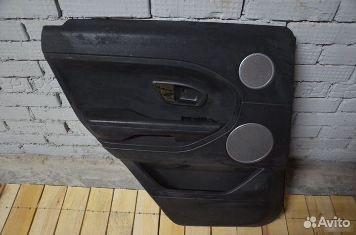 Обшивки дверей задние Land Rover Range Rover