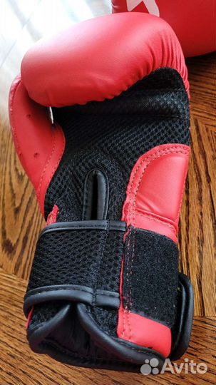 Идеальное состояние Сын одевал два раза 6-9 лет