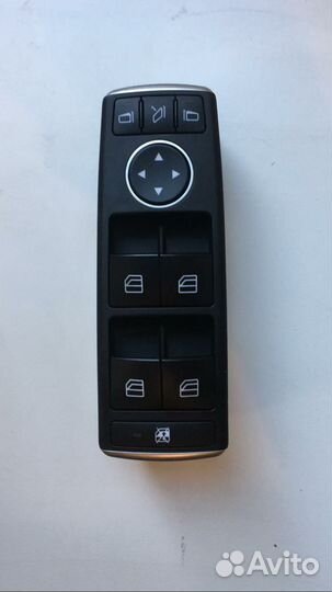 Блок кнопок стеклоподемников W204 W212 Х204