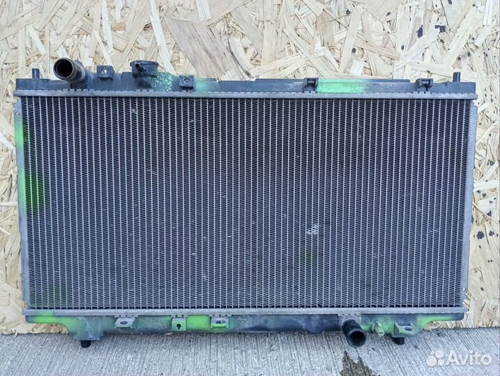 Радиатор охлаждения mazda