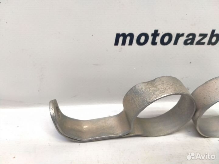 Хомут крепления колена иж 49