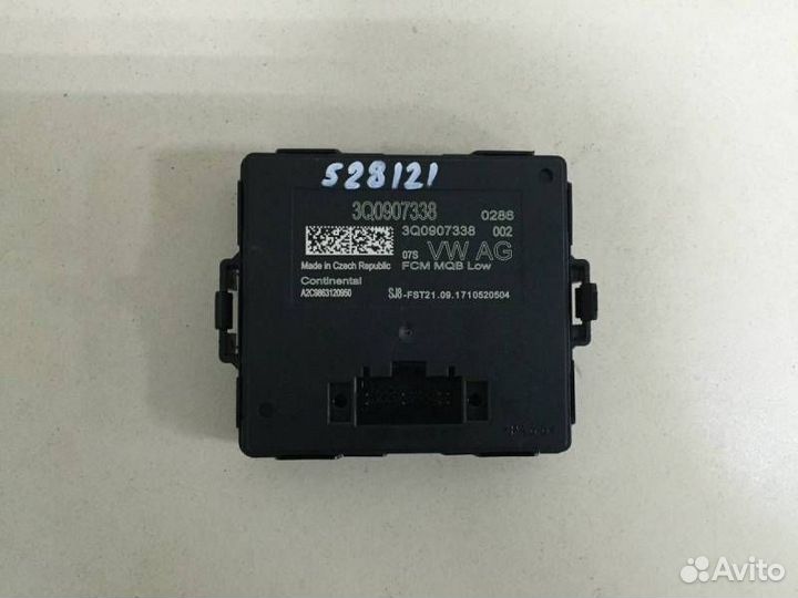 Блок управления светом Skoda Octavia A7 2013