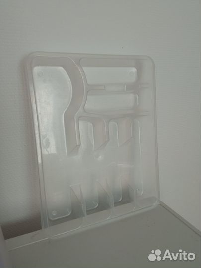 Контейнер для столовых приборов