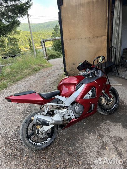 Honda cbr 929rr