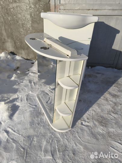 Тумба под раковину, раковина + зеркало