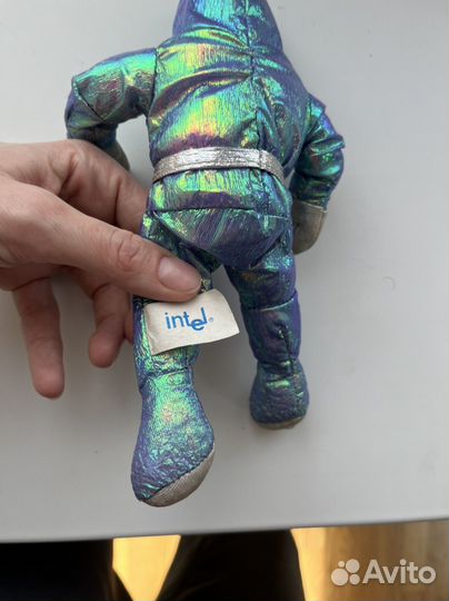 Коллекционная игрушка intel Space man