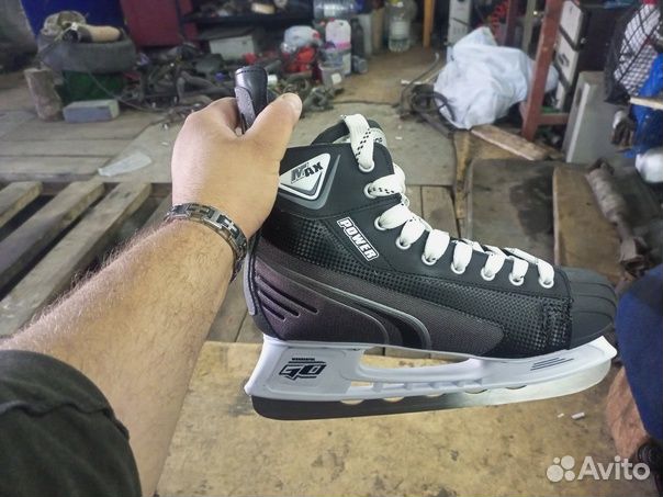 Продам коньки мужские 46 размер