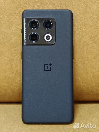 OnePlus 10 pro, 8/128 ГБ