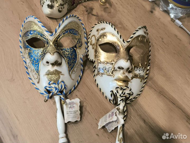 Маска декоративная