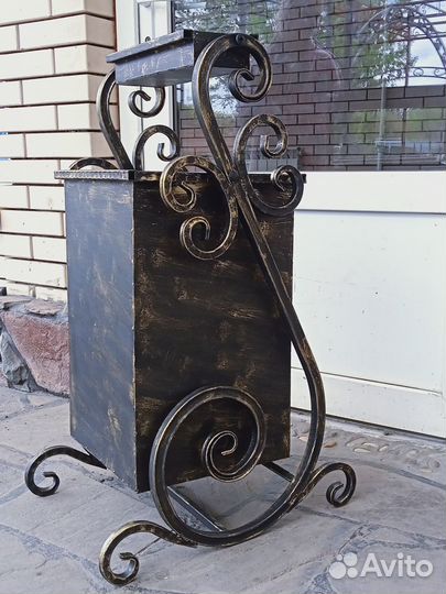 Кованная обувницы