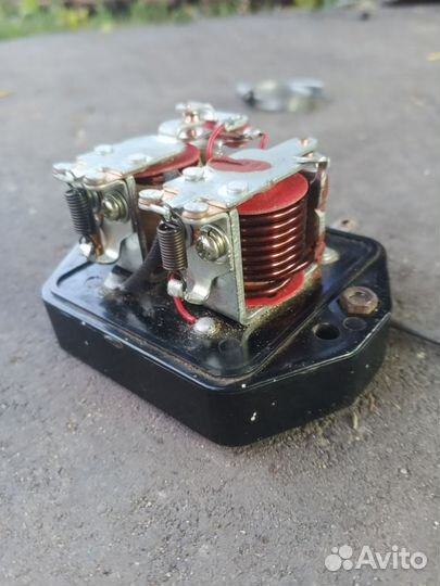 Регулятор напряжения иж СССР