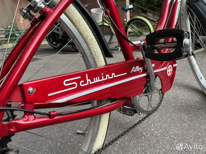 Велосипед Schwinn Alloy Seven select series красны