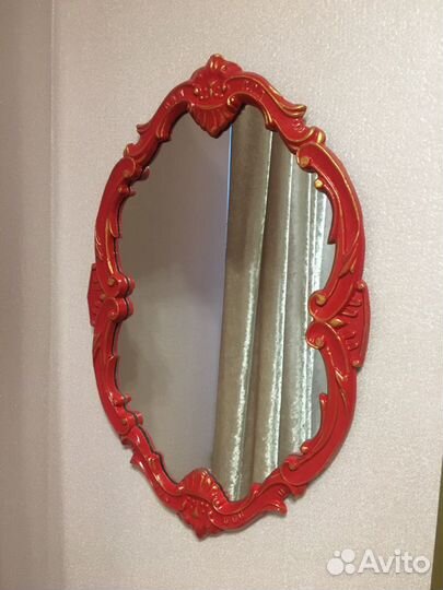 Зеркало интерьерное красное