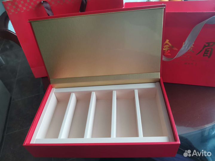 Подарочные пакеты