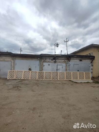 Шпалера деревянная