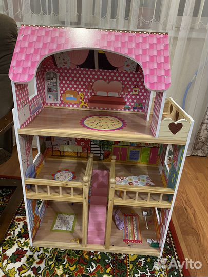 Домик кукольный