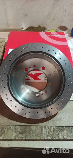 Диск тормозной Brembo Toyota Land Cruiser 200