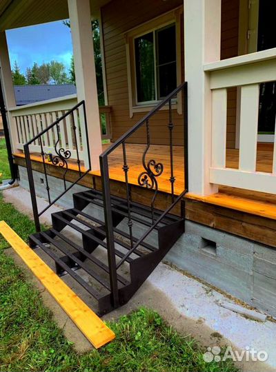 Лестницы на металлокаркасе