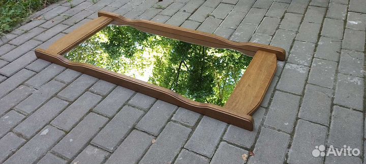 Зеркало в деревянной раме, из Европы