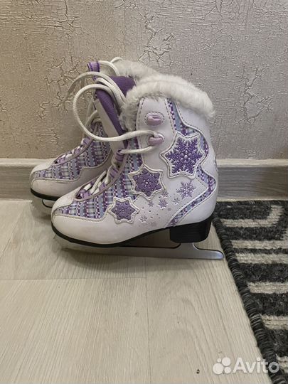 Коньки фигурные