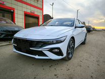 Hyundai Elantra 1.5 CVT, 2023, 2 км, с пробегом, цена 2 285 000 руб.