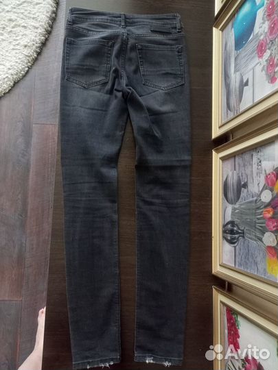Джинсы -скини стрейч 27 р-р