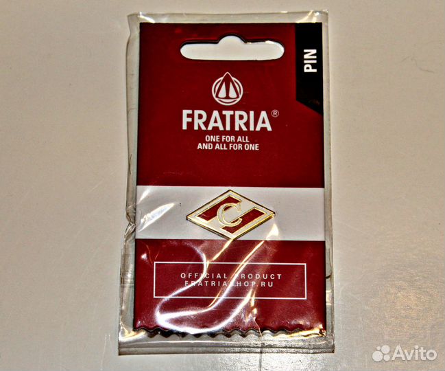 Значок фк Спартак (Москва)