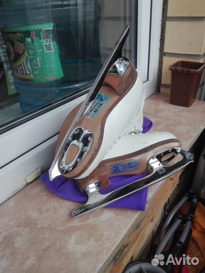 Фигурные коньки Wifa 29