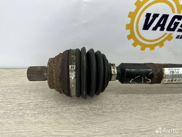 Привод правый передний Audi A3 8P 2008