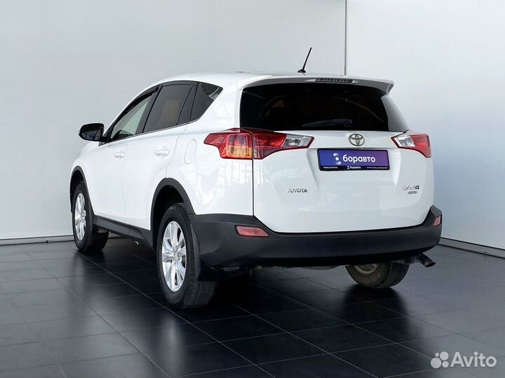 Toyota RAV4 2.2 AT, 2015, 145 380 км