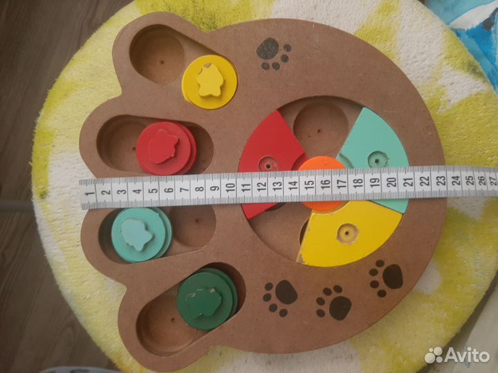 Для собак обувь, игрушки