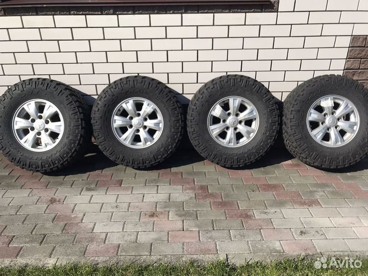 Nitto Dura Grappler 265/75 R16 119P