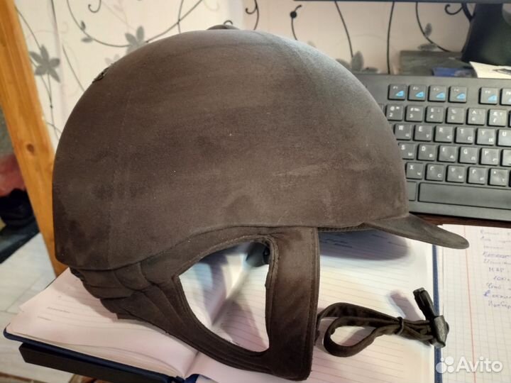 Шлем для верховой езды