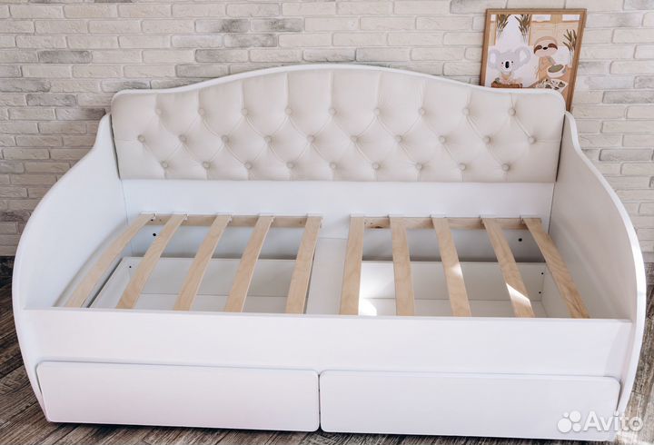 Кроватка тахта Вэлли белая 160-80