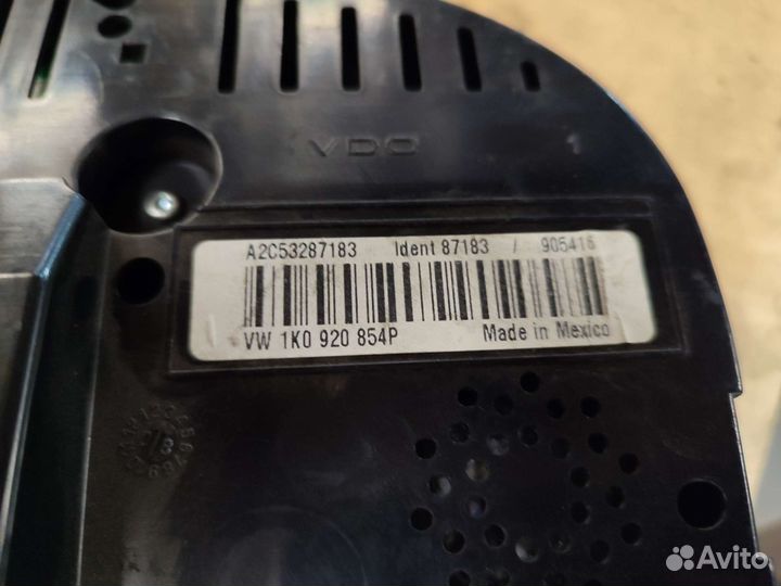 Приборная панель Volkswagen Jetta 5