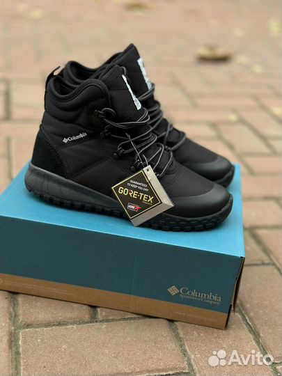 Кроссовки ботинки columbia термо непромокаемые