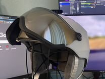 Два шлема. Два шлема. Щлемп пилота татонфол 2. Группа дафт панк. Два шлема.