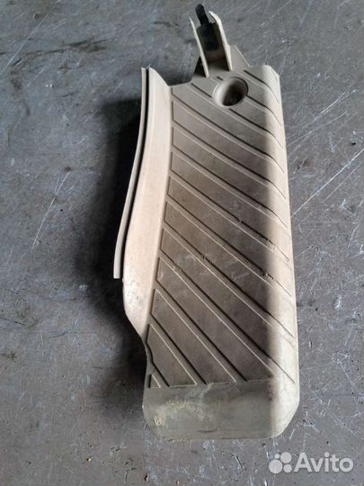 Накладка салона левая Audi A4 B6