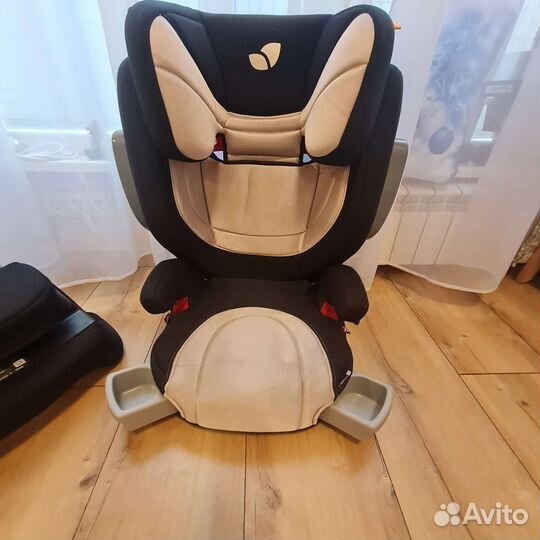 Детское автокресло joie trillo shield
