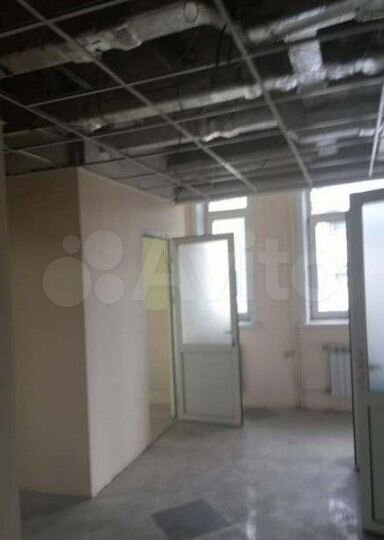 Нежилое помещение, 294.3 м²