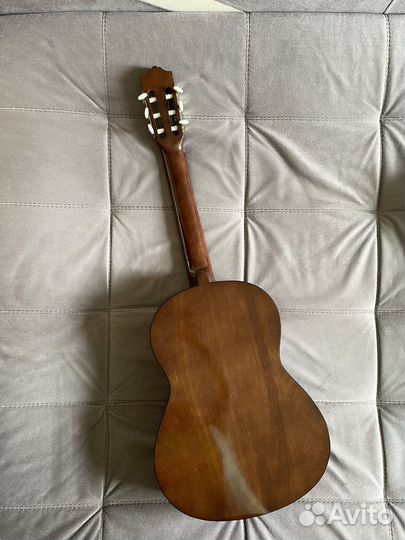 Классическая гитара Yamaha C40